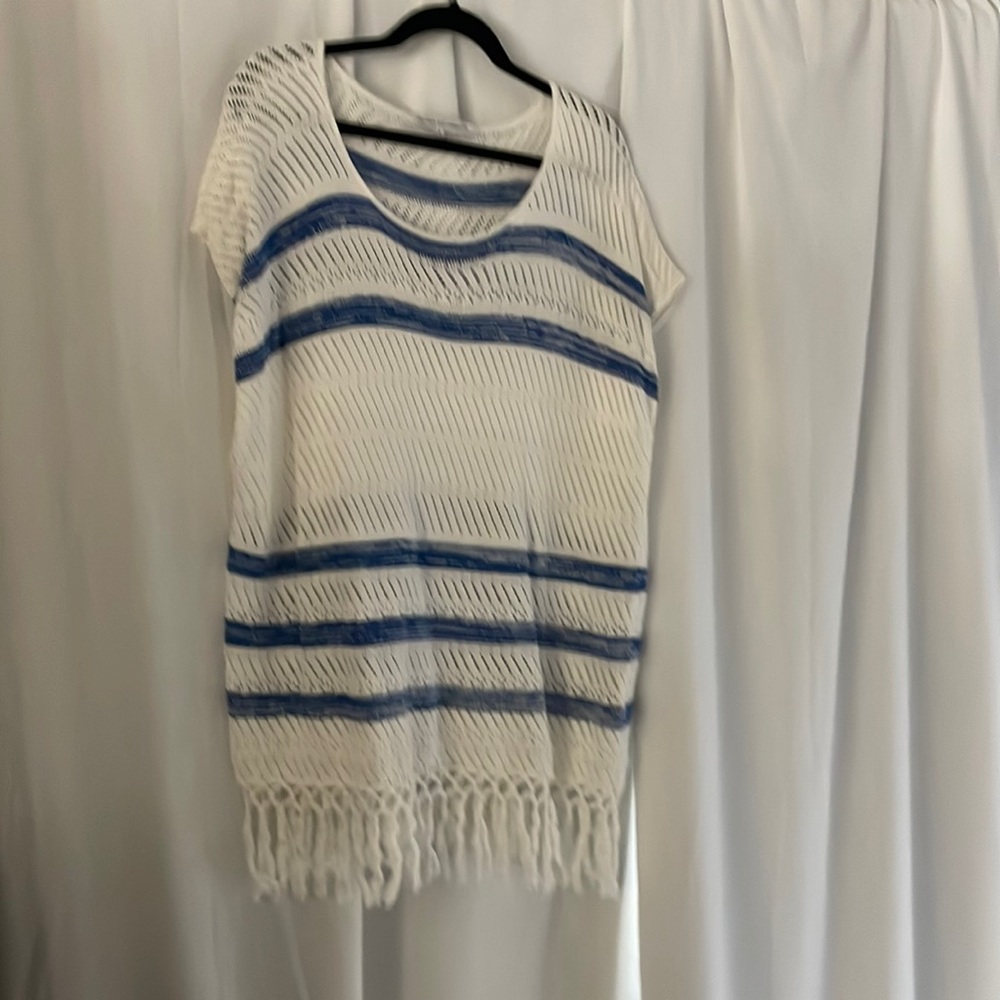 Poncho beautiful blue & white!